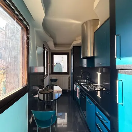 Apartamento Eleganza Veneziana A Due Passi Da Rialto